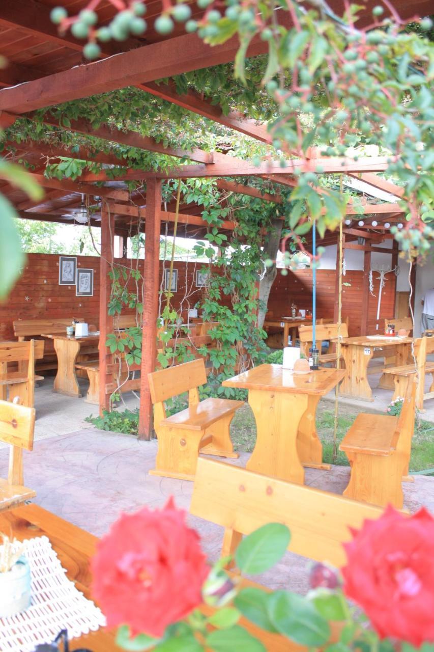 Alba Family Club Hotel Primorsko Exterior foto
